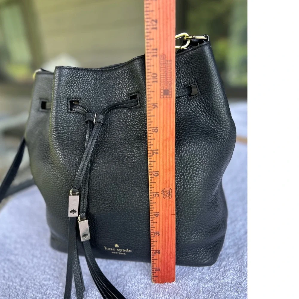 Kate Spade Grey Street Cooper Bucket Bag Black Pebbled Leather Crossbody